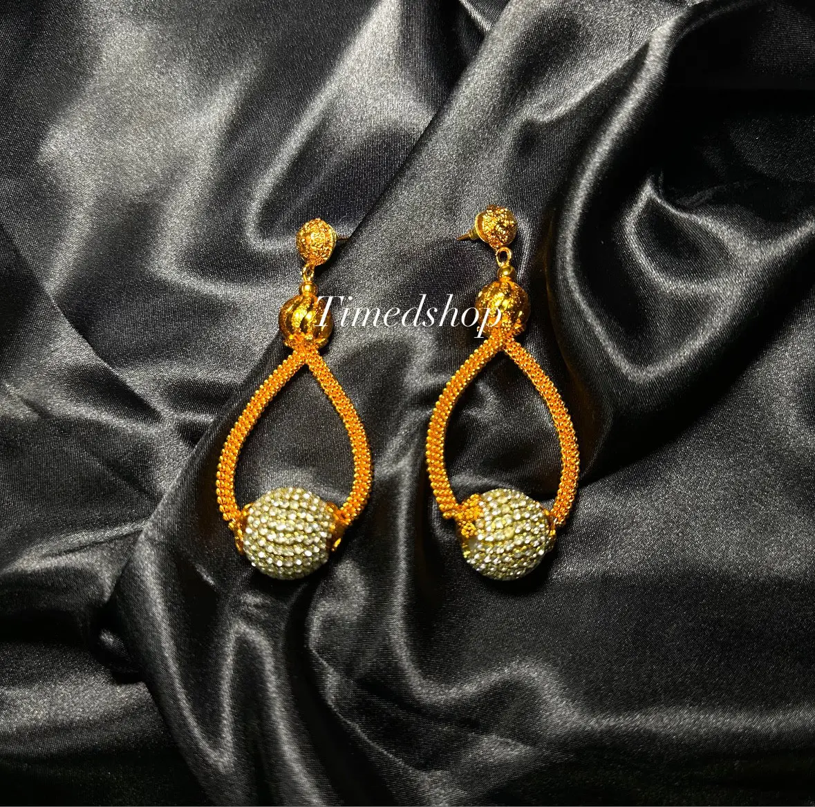 Boucles d’Oreilles “Majesté Dorée”