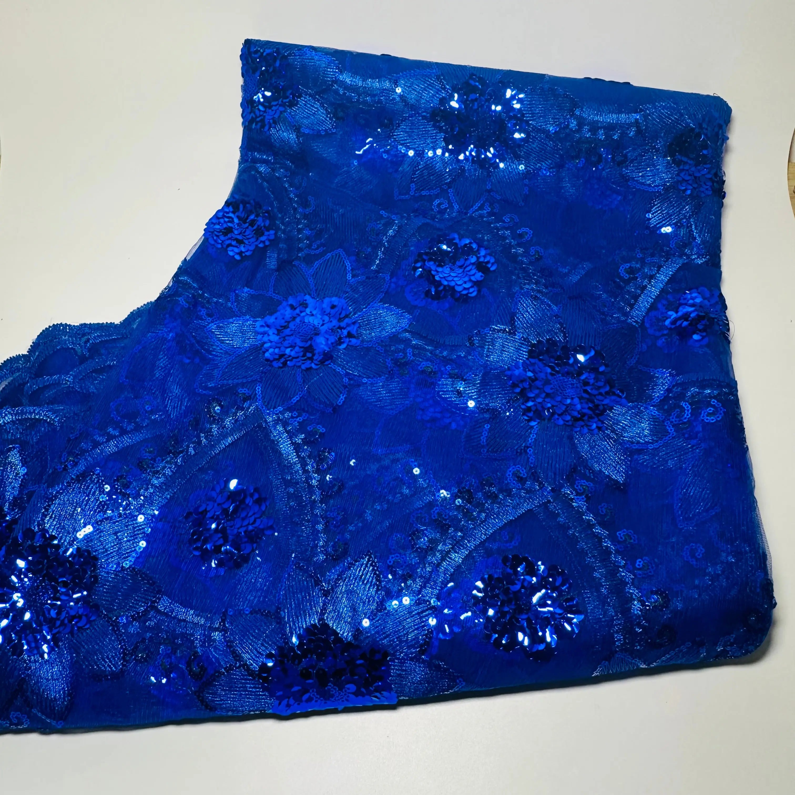 Dentelle de tulle - 4 yards