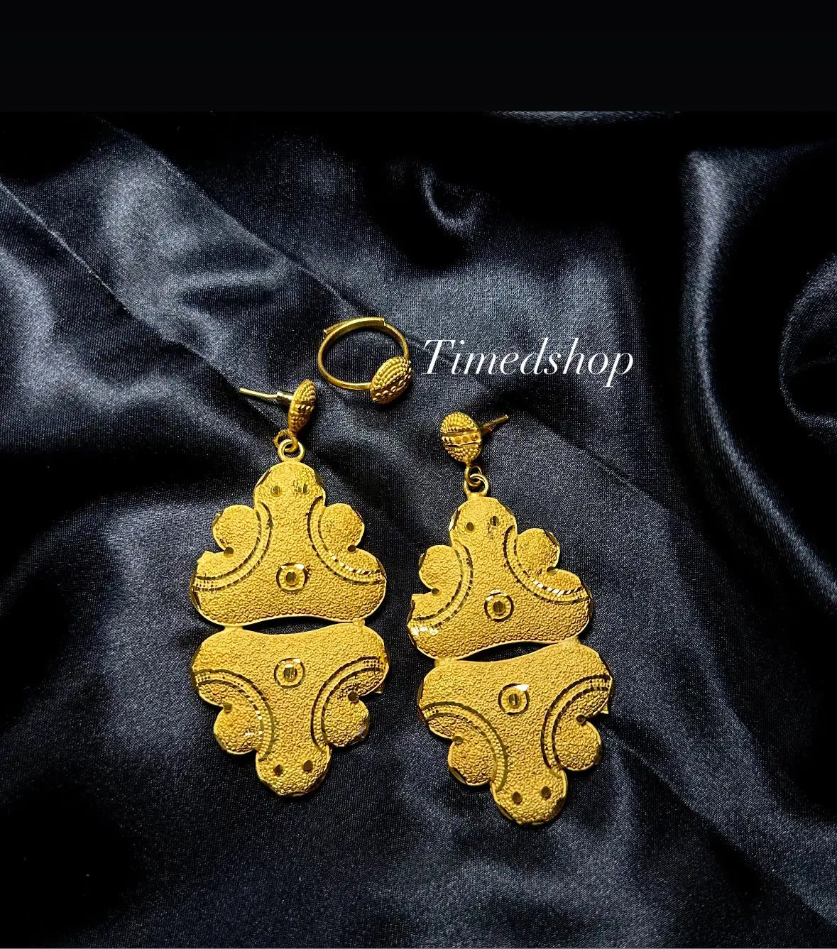 Boucles d’Oreilles Dorées Baroques – Modèle Royal Heritage