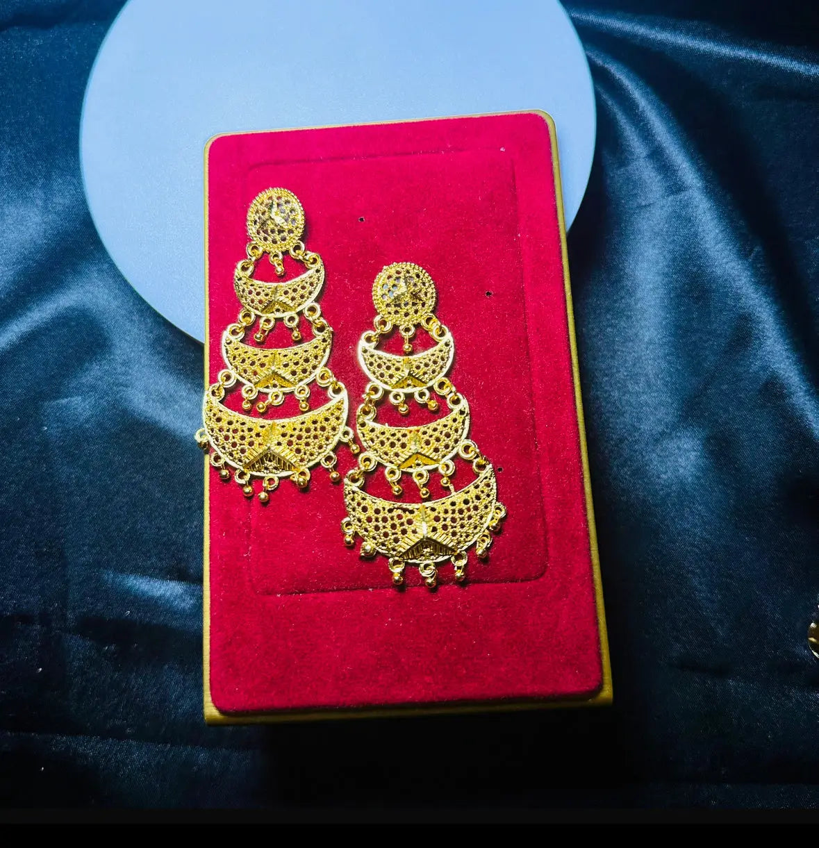 Boucles d'oreilles dorée - Amina-6cm longueur