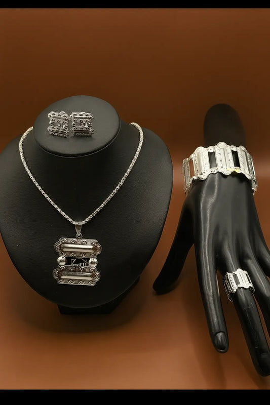 Parure de bijoux - Argentés plaqué or