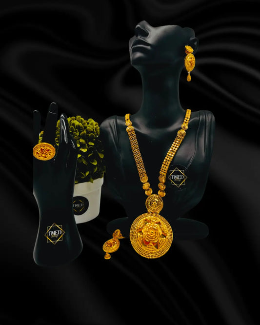 ✨ Élégance Africaine – Sautoir Plaqué Or (4g) ✨