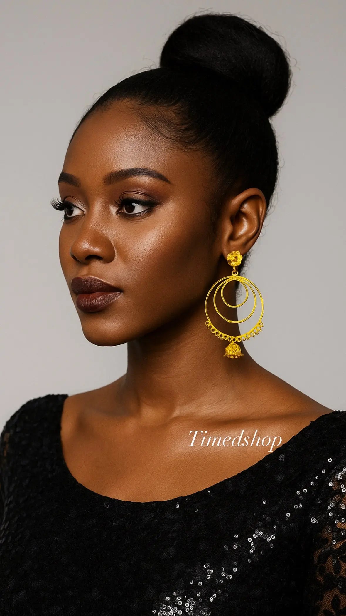 Boucle d'oreille Rabiatou Élégance dorée - 7,5cm