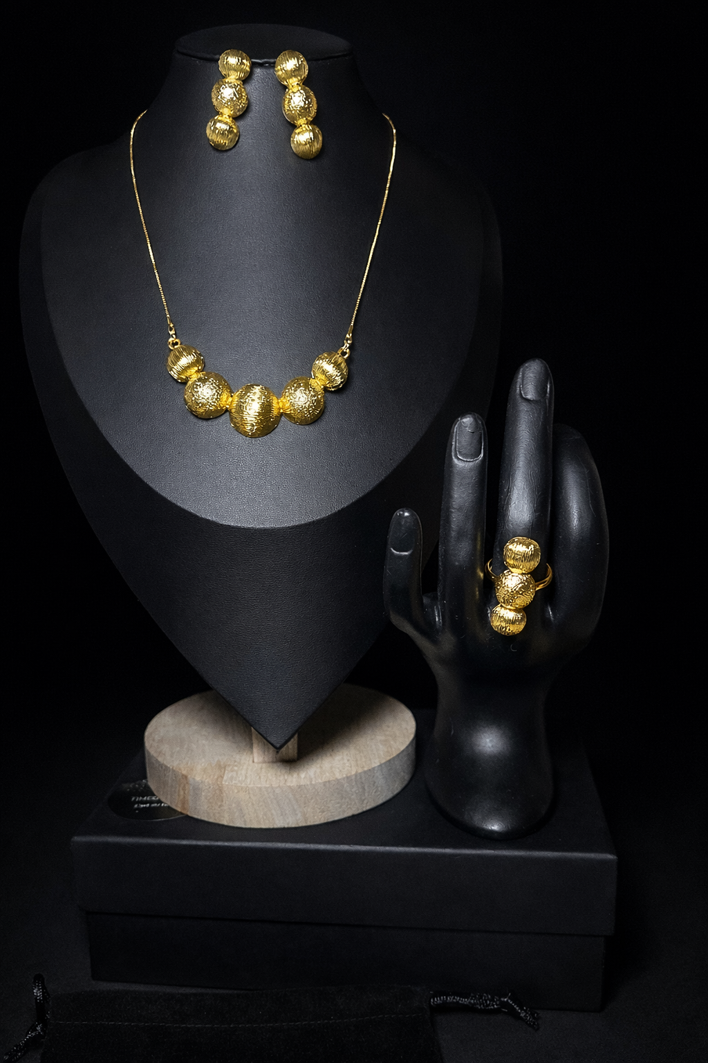 Parure Sané- Élégance dorée