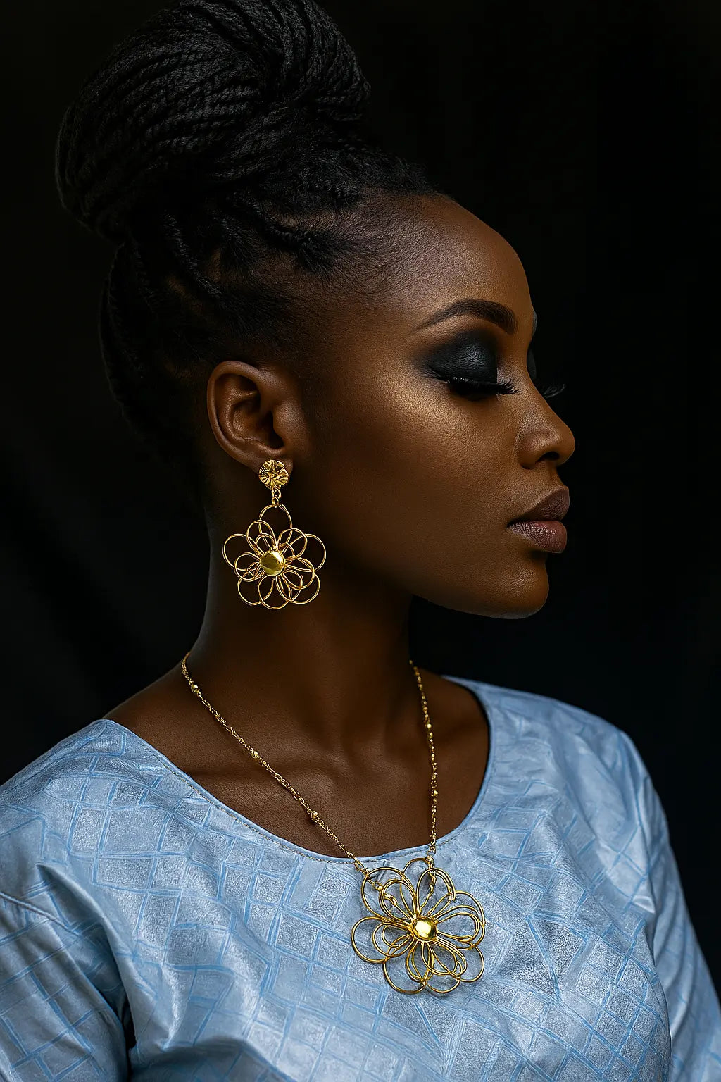 Parure Fleur Dorée – Collier & Boucles d’Oreilles