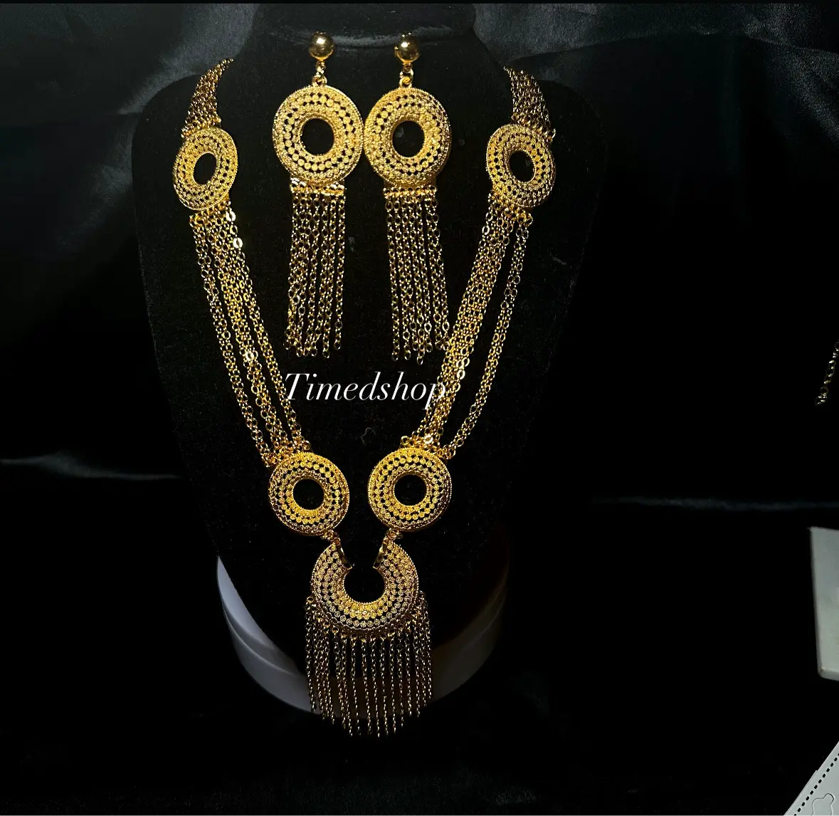 💎 Parure Dorée Royale - Modèle “Nayana”