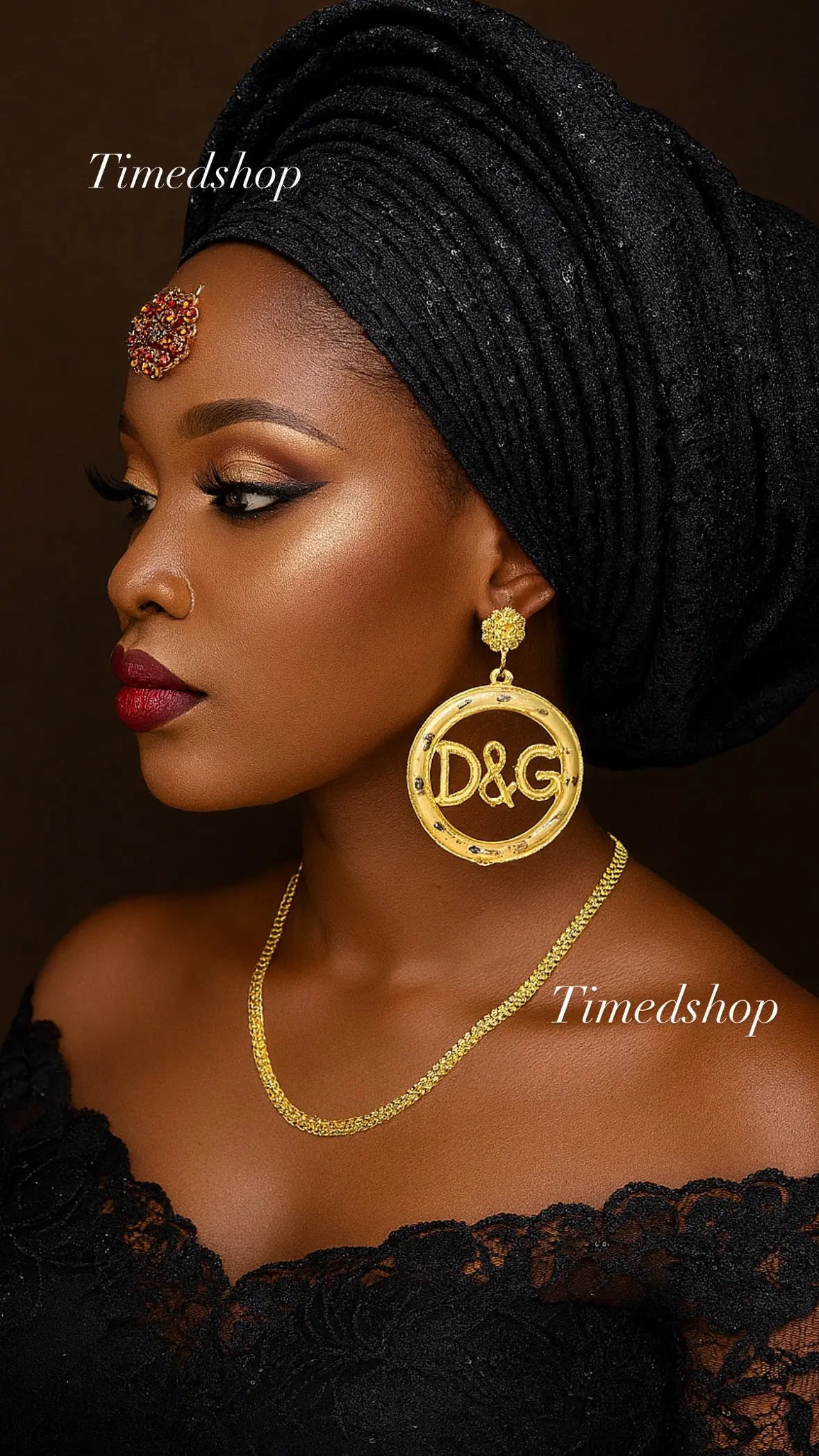 Parure “D&G Élégance” – Collier et Boucles d’Oreilles Dorées