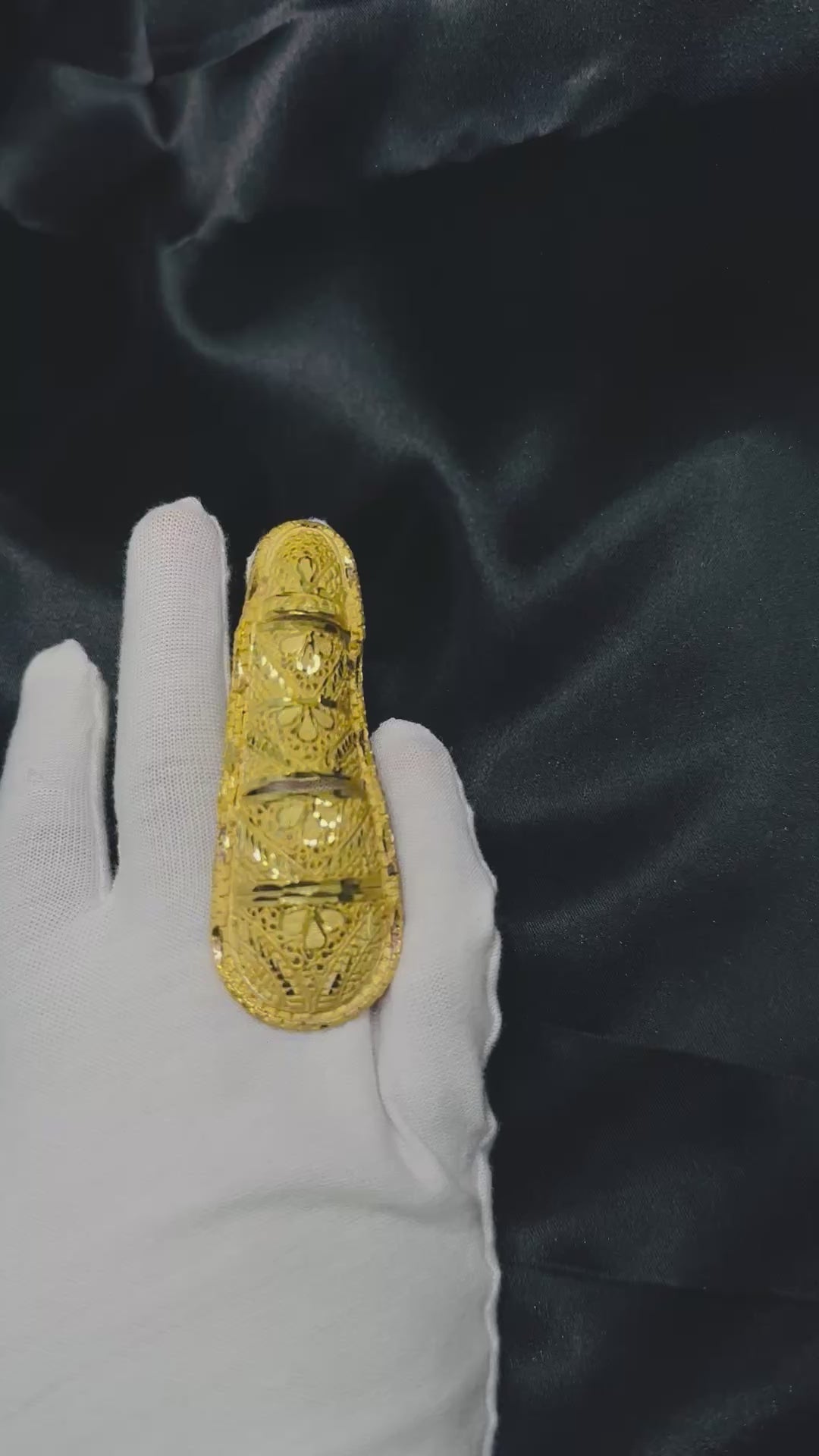 Bague Armure - Royale ornée 2 g